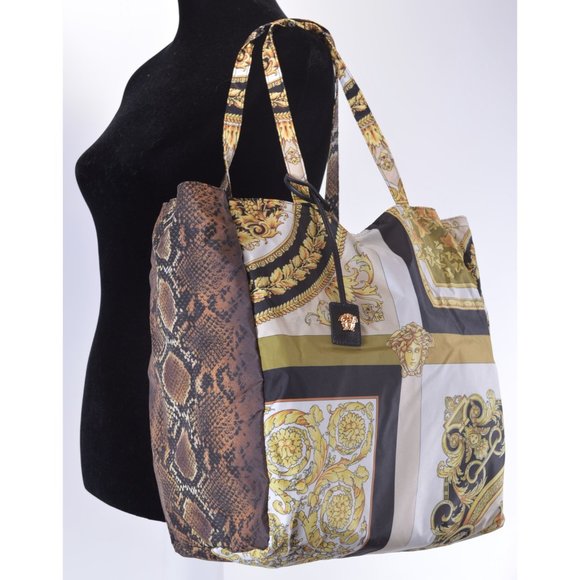 Versace MEDUSA Baroque Amplified Large Tote Bag - Picture 2 of 12